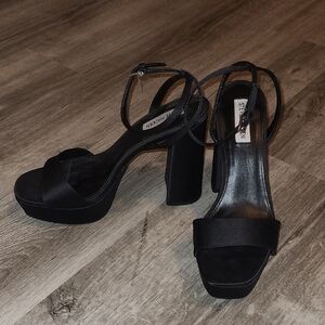 Steve Madden Black Strappy Heels